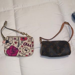 Wristlet bundle